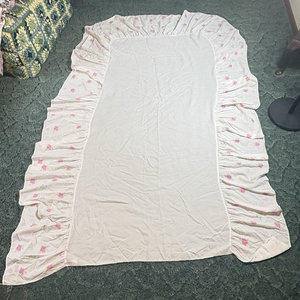 Barbie Twin Size Flat Sheet Skirt Curtain Panels Pillowcase VTG 1995 - Picture 15 of 16